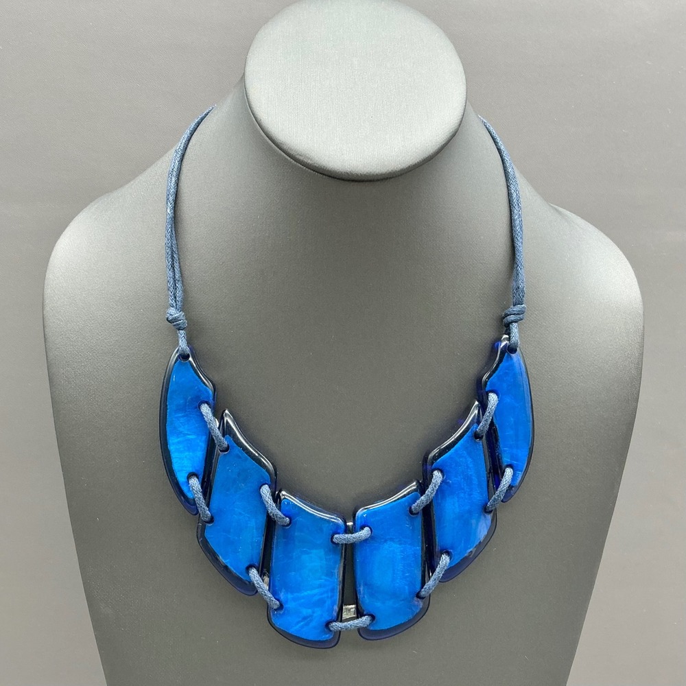 Chunky Bib Statement Necklace Womens Blue Resin Geometric Links Cord Adjustable
